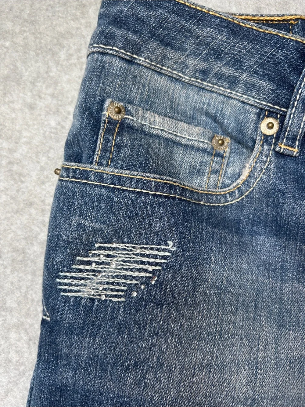 Aeropostale‎ Women's Blue Skinny Jeans with Distressed Details
